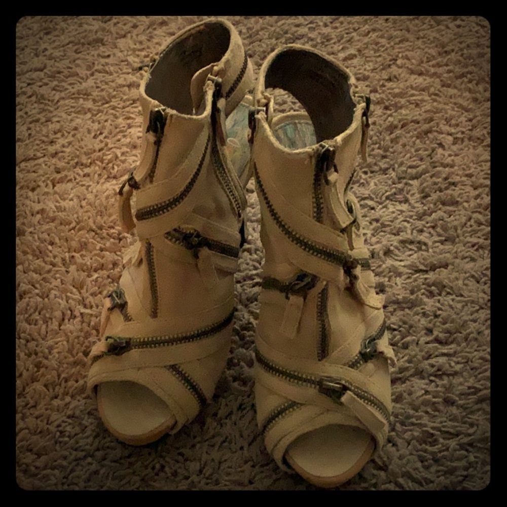 Sam Edelman zipper heels